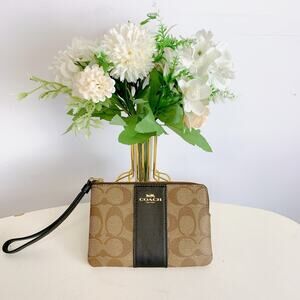 Coach 58035 Corner Zip Wristlet In Signature Canvas IN Khaki Black